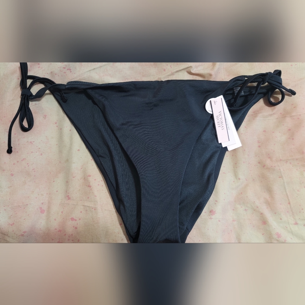 2/$23 NWT Victoria's Secret Cheeky String Bikini, size xl in black